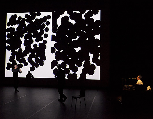 eric meyer, peinture numérique, iPad, peinture digitale, pompidou, beaubourg, secours populaire, seine saint-denis, 93, peintre, performance
